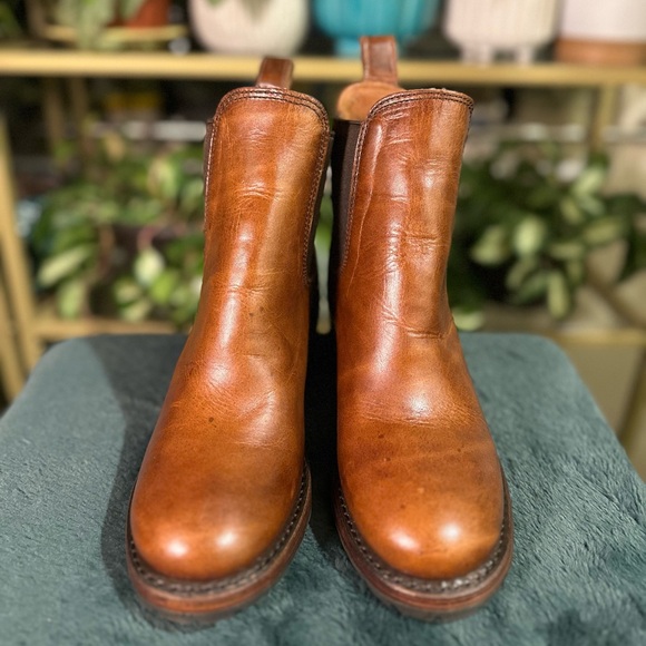 Frye Leather Chelsea Boot Brown - Picture 2 of 6
